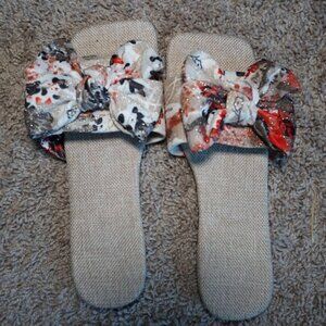 Linen Slide Sandals with Large Floral Bow Size 8/9